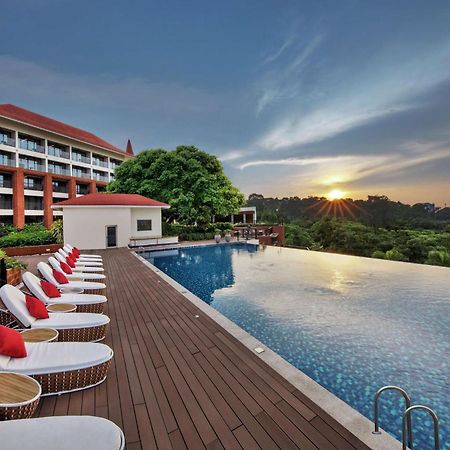 Doubletree By Hilton Goa - Panaji Hotel Buitenkant foto