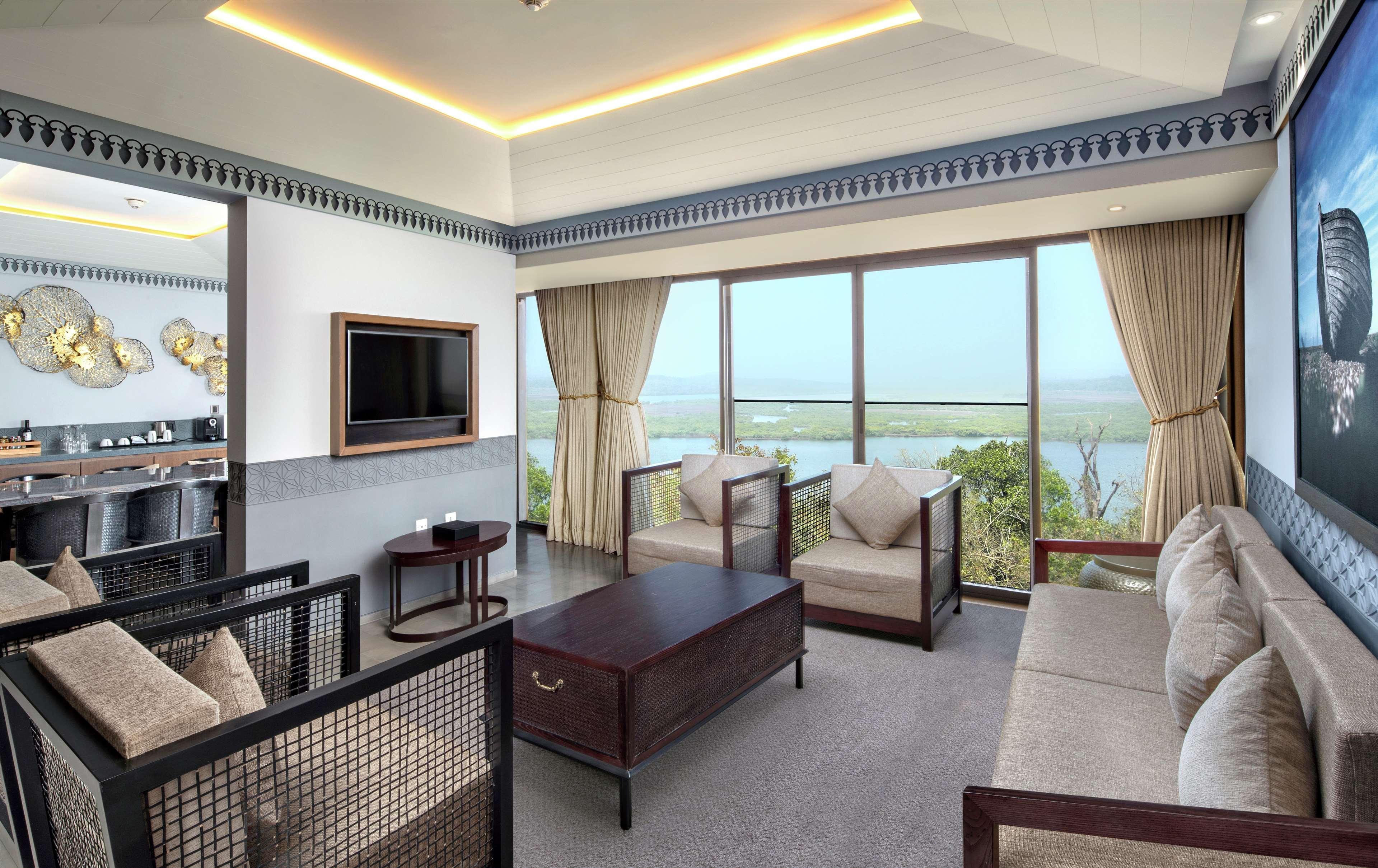 Doubletree By Hilton Goa - Panaji Hotel Buitenkant foto