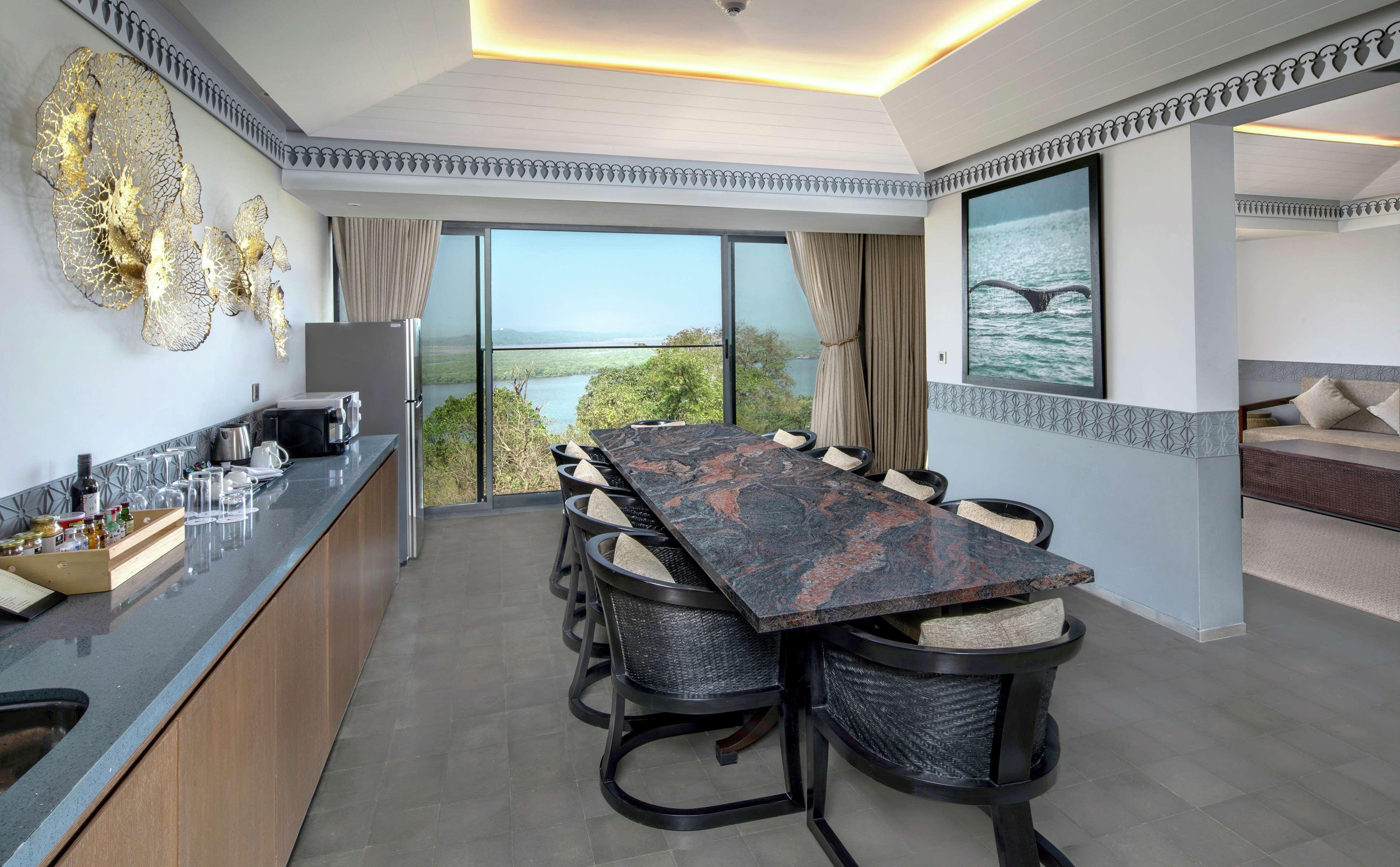 Doubletree By Hilton Goa - Panaji Hotel Buitenkant foto
