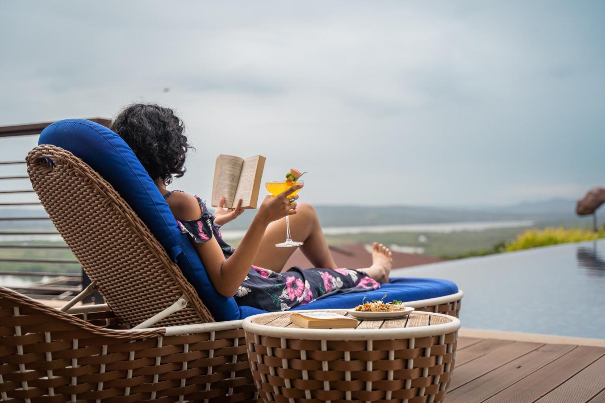 Doubletree By Hilton Goa - Panaji Hotel Buitenkant foto